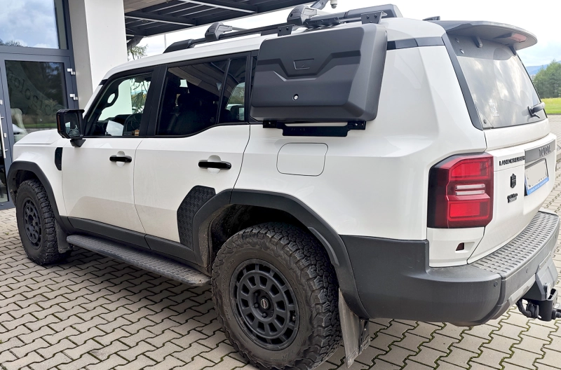 skrzynia-boczna-wyprawowa-toyota-land-cruiser-1.jpg